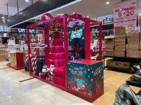 Mẫu Trang Trí Cây Thông Noel Đẹp: Tạo Nên Không Gian Lễ Hội Rực Rỡ